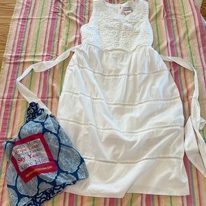 NWT Gretchen Scott white cotton midi dress. Beautiful peony embroidery. XL.